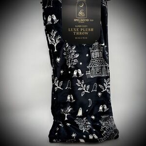 Spellbound Studio Halloween Throw Blanket Black Luxe Cozy Ghosts Haunted House